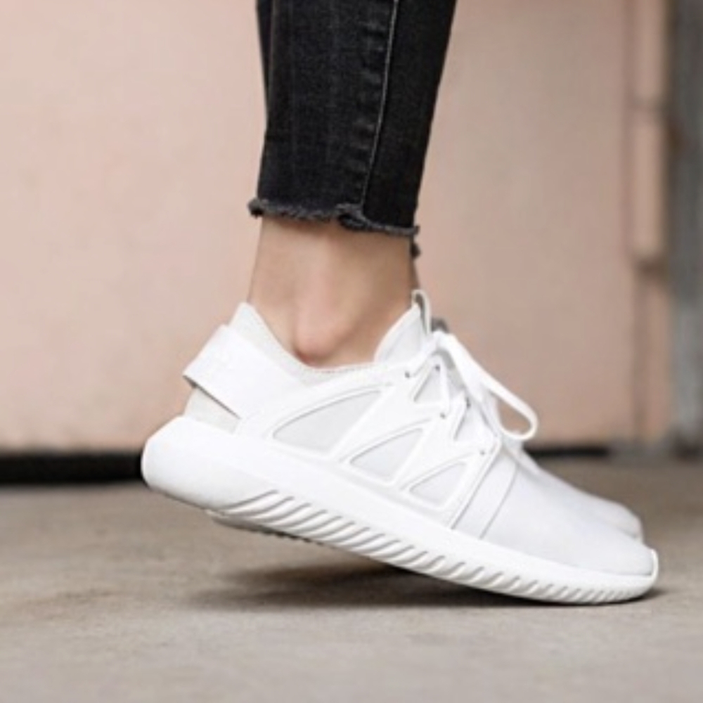 Adidas Originals Tubular Viral White Sneakers size 9.5